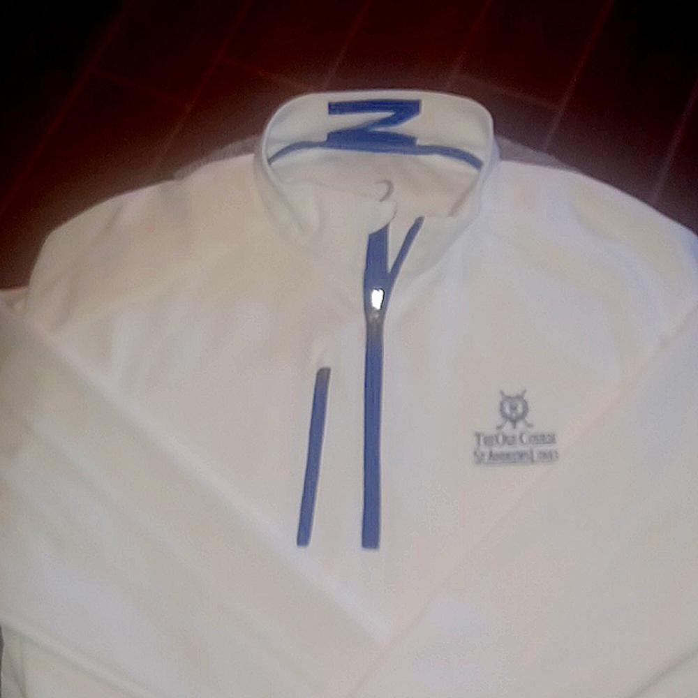 Long sleeve pullover